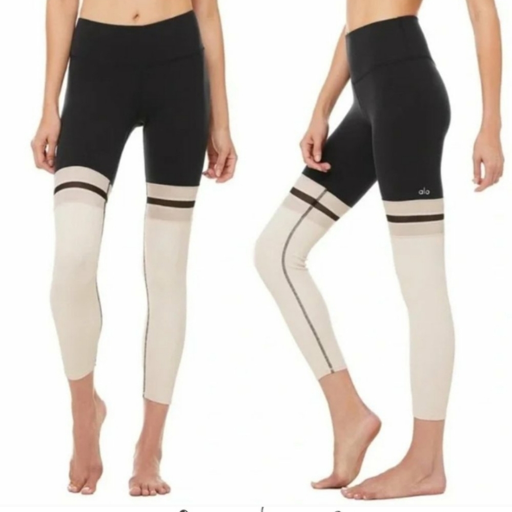 ALO YOGA 7/8 Player Mesh Stripe Leggings in Black Bone